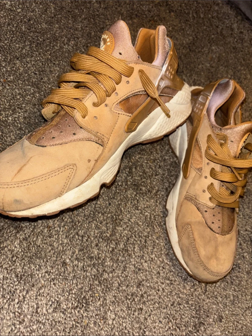 Nike huarache Sneakers Tan Brown White